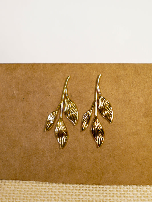 Classic Leaf Earring